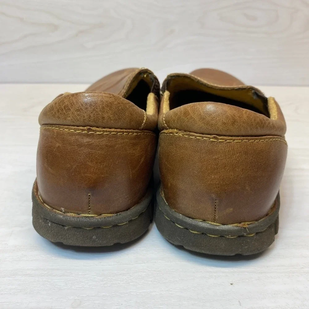 Born Mens 9.5 Slip On Loafers Leather Casual Brown H16275 Comfort Rugged Shoes